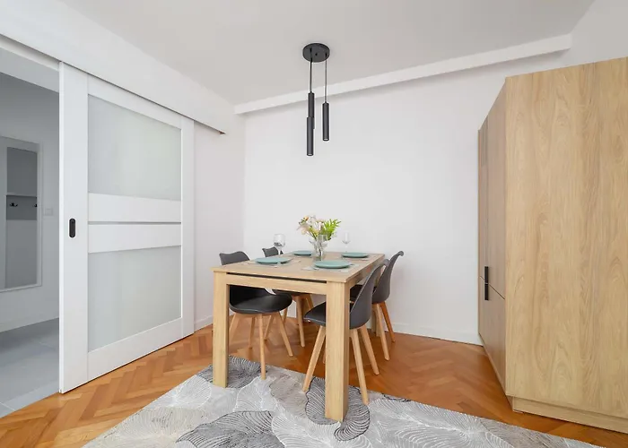 Apartmán Classic Grazynskiego Near Spodek By Renters Katovice