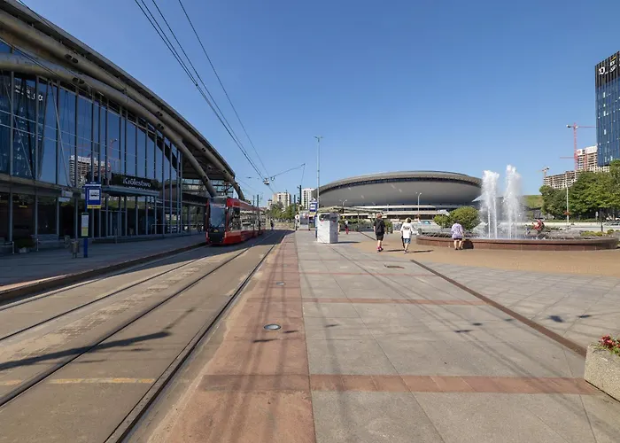 Apartmán Classic Grazynskiego Near Spodek By Renters *